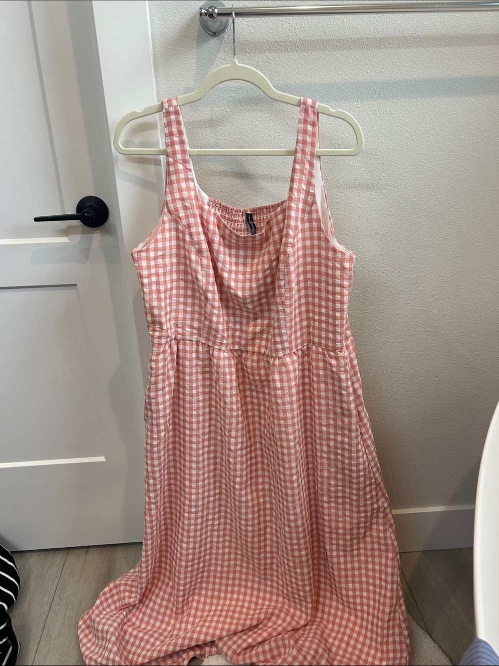 Sleeveless Pink Gingham Maxi Dress